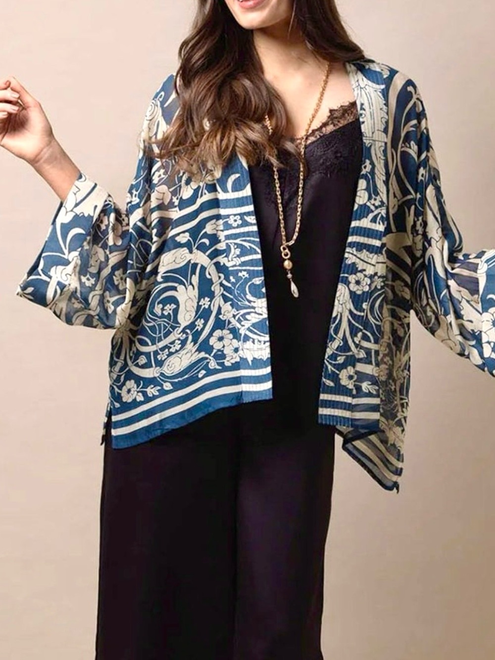 One Hundred Stars Jaipur Blue & White Scarf Print Open Kimono Top One Size